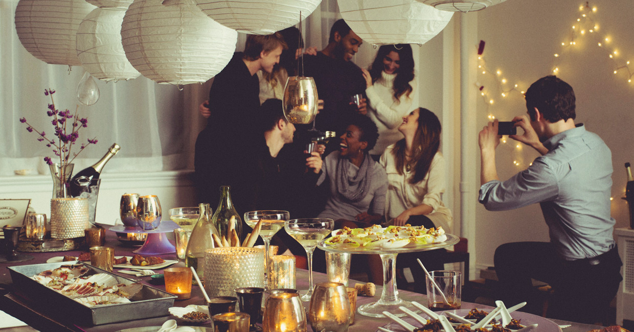  A standing dinner party made for mingling.