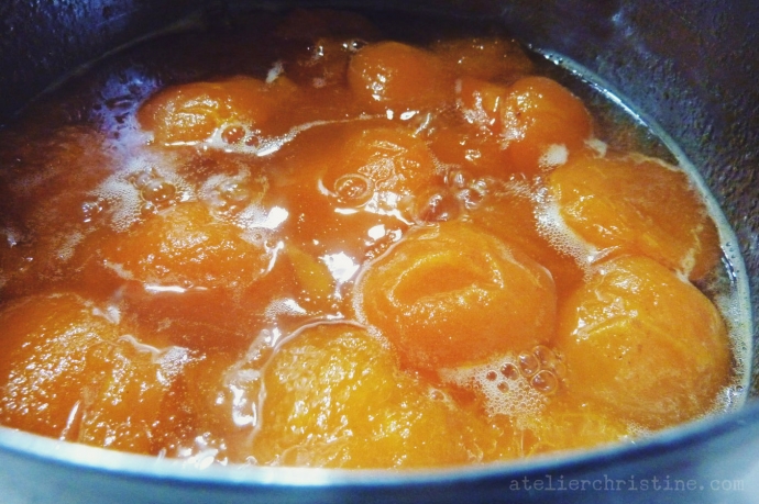 Small-Batch Apricot Preserves without Commercial Pectin, #recipe via @atelierchris.